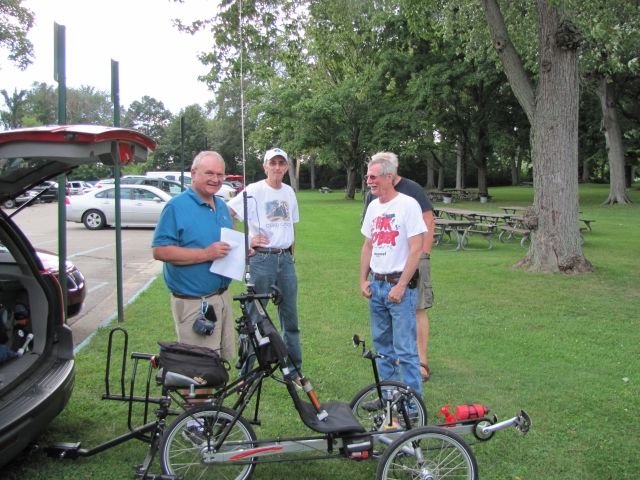 Bob, K8EIO, is tricycle mobile, with a KX3.